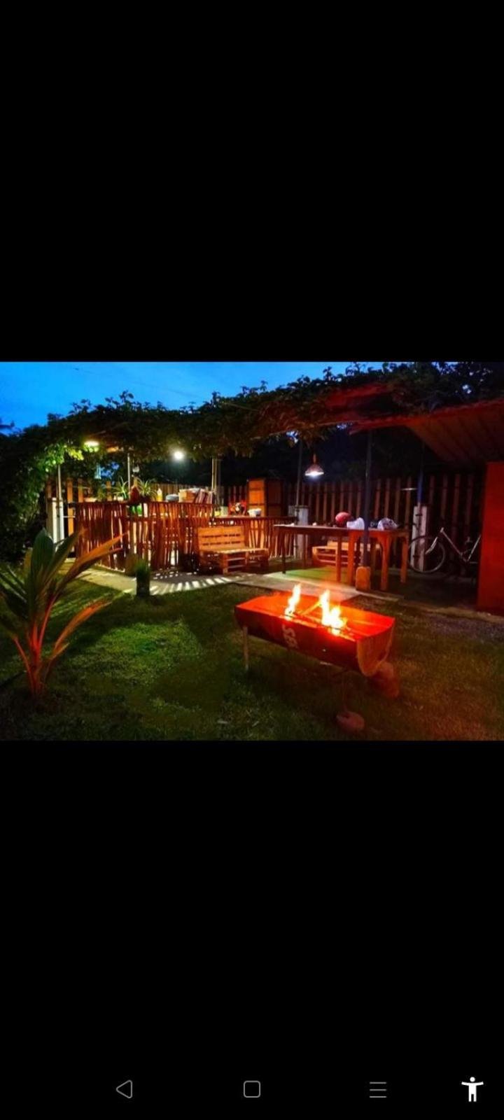 Hotel Hilltop Bungalow Mirissa Exterior foto